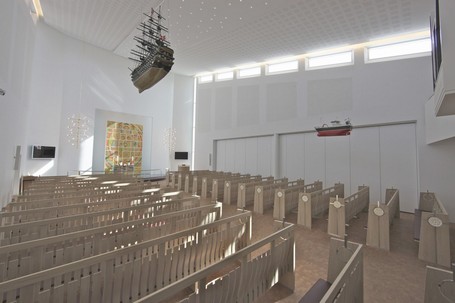 Billede indefra Thyborøn Kirke